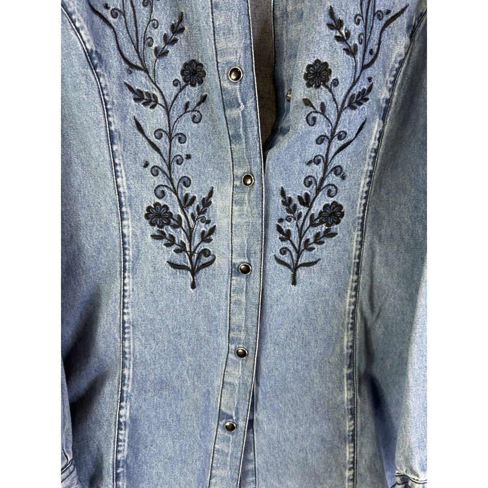 Vintage 90s Floral Embroidered Pearl Snap Denim Shirt Western - Picture 5 of 7